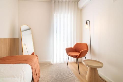 Bright 3BR Flat near Douro with AC by LovelyStay