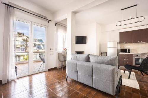 Penthouse in Koukaki with Acropolis view