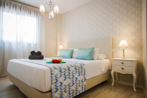 H2M Dos Aceras Terrace Solarium & Pet Friendly