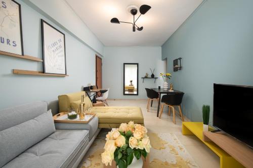 Sea and City Voula Suite by First Class Properties