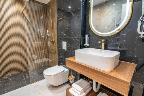 Koupelna v ubytování Hotel Story