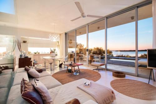 Гостиная зона в Dream house on Jose Ignacio Lagoon