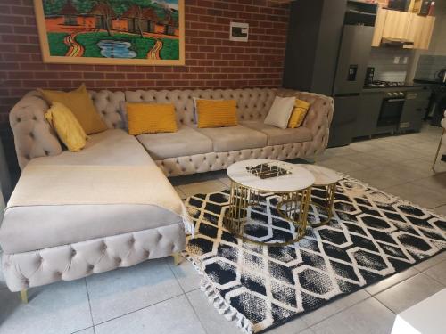 Φωτογραφία από το άλμπουμ του The pentagon luxury σε Midrand