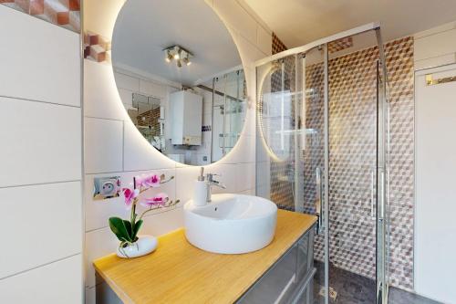 Saint-Germain Amazing Apartment