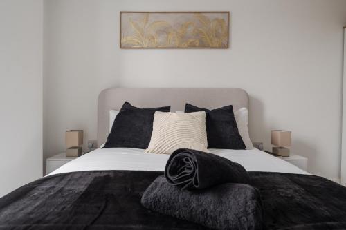2 Bedroom - Old Trafford - Balcony - Free Parking photo 23