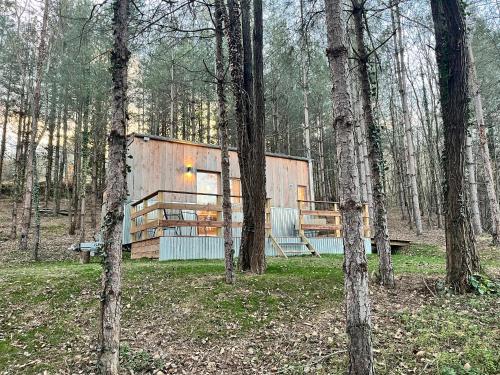 Фотография из галереи Tiny House в городе Saint-Laurent-de-Cerdans