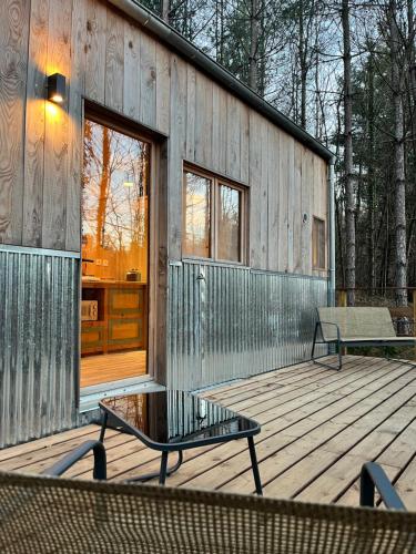 Фотография из галереи Tiny House в городе Saint-Laurent-de-Cerdans