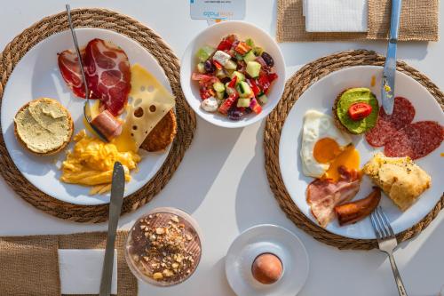 Φαγητό σε αυτό το ξενοδοχείο ή κάπου εκεί κοντά