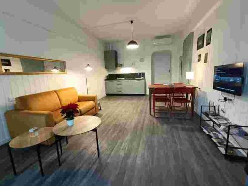 Μια τηλεόραση ή/και κέντρο ψυχαγωγίας στο Civico46