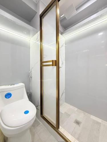 Koupelna v ubytování Cómodo apartamento en Lechería con vista al mar