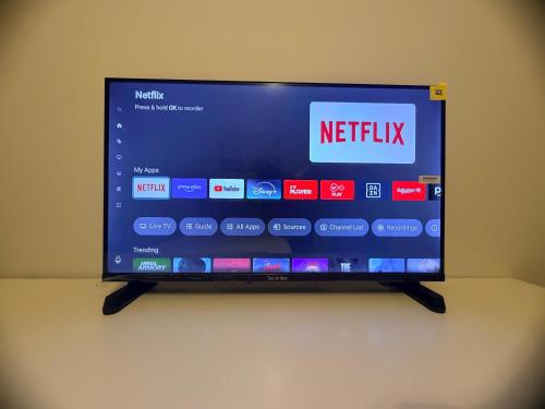 TV a/nebo společenská místnost v ubytování The Dene