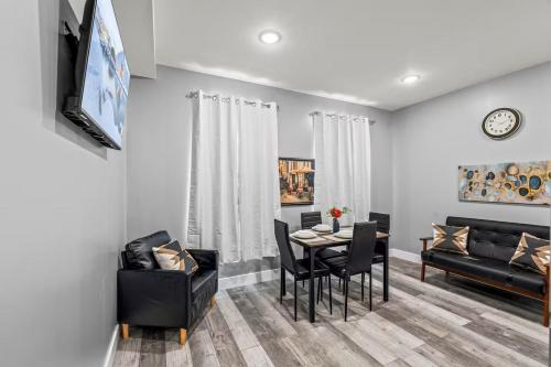 Gallery image of Elegant 1BR Stay Near Zoo & Downtown Philly in Philadelphia