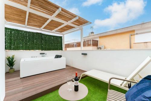 Stylish 3BD with Rooftop Jacuzzi - Las Artes