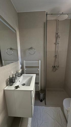 A decent stay in center Glyfada