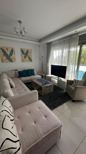 A decent stay in center Glyfada