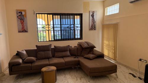 Χώρος καθιστικού στο Forson's cozy spacious home