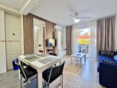 SR Mediterraneo 1 BDR Playa de la Carihuela