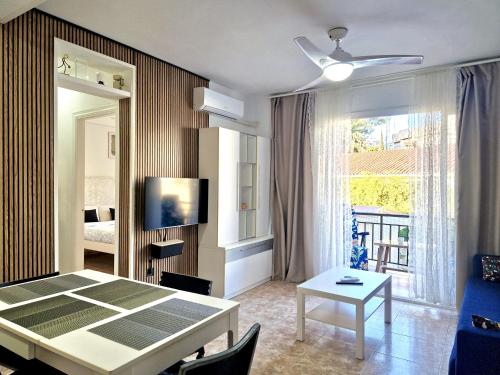 SR Mediterraneo 1 BDR Playa de la Carihuela