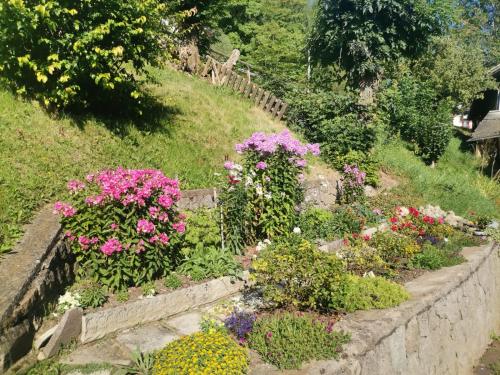 En have udenfor Casa Vacanze Carano - El Me Tabià