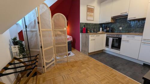 Nhà bếp/bếp nhỏ tại Gemütliche Wohnung im Zentrum beim Casino