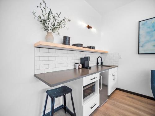 Kuchyň nebo kuchyňský kout v ubytování Uprise Bridgewater Lofts