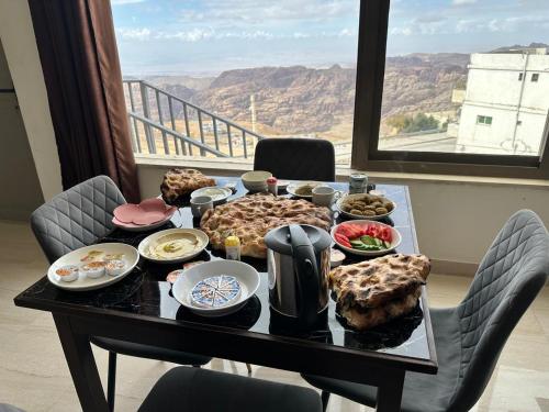 Jídlo v hotelu nebo okolí