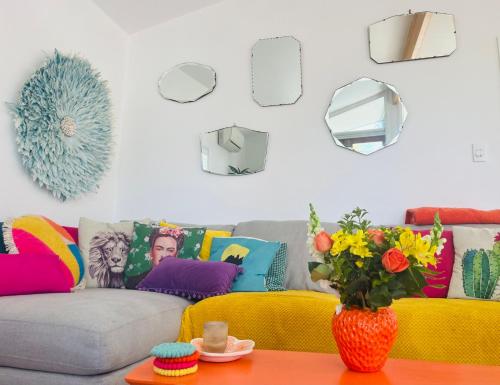 Posezení v ubytování Tropical Oasis in Oakura