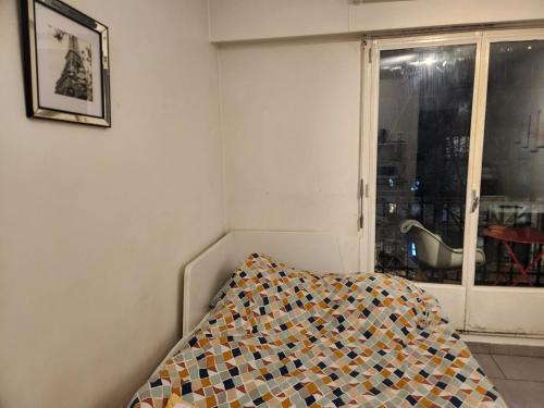 Appartement petit proche metro Alesia