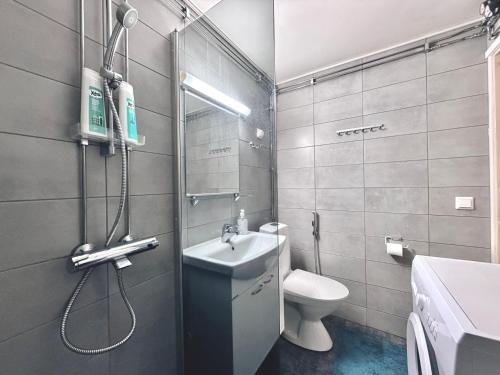 Et badeværelse på Northern Seasons - Outokumpu