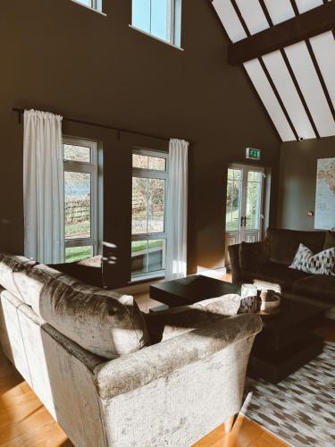 Khu vực ghế ngồi tại Maine House Galgorm