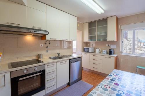 Olivais Metro 3BR by Perfect Getaway