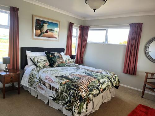 Postel nebo postele na pokoji v ubytování Willowbark Ranch B&B