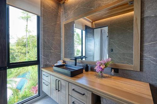 Billede fra billedgalleriet på Exclusive Luxury Designer villa Oceanview - HR6 - Concierge i Uvita