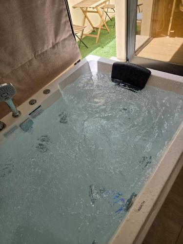 Gallery image of اجنحة فخمة مع جاكوزي - Tulip Hotel Apartments in Dammam