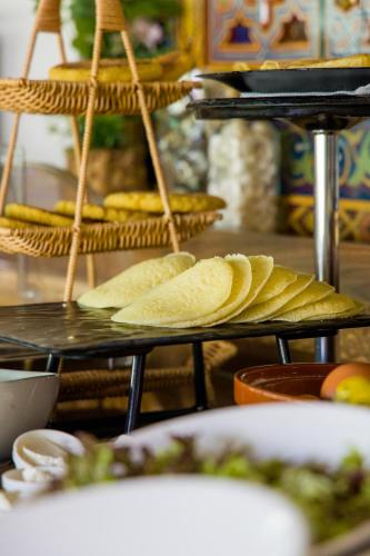 Toit hotelli aladel või selle läheduses