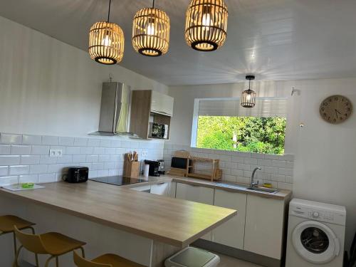 Kuchyň nebo kuchyňský kout v ubytování Villa Altura