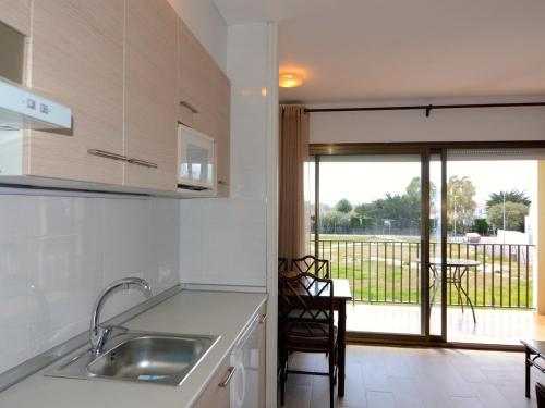 Apartment in Estartit near supermarket