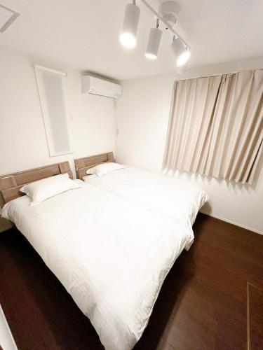 1-minute walk from JR Sakuranomiya Station in Miyakojima Ward, 4 minutes by train to Osaka Station, newly built house