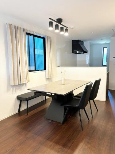 1-minute walk from JR Sakuranomiya Station in Miyakojima Ward, 4 minutes by train to Osaka Station, newly built house