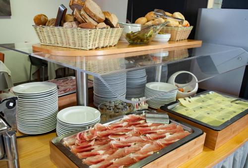 Φαγητό σε αυτό το ξενοδοχείο ή κάπου εκεί κοντά