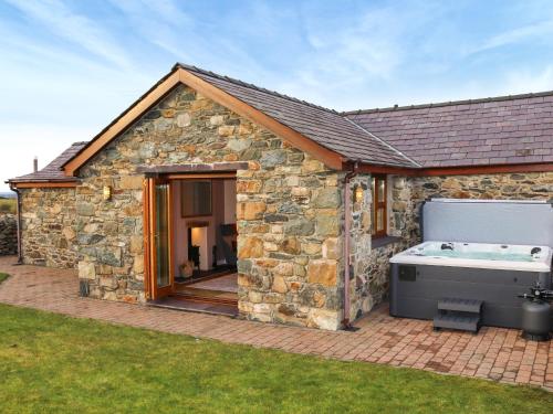 Φωτογραφία από το άλμπουμ του Beudy Newydd - Uk50959 σε Llanllechid