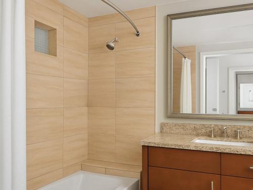 Koupelna v ubytování Marriott's Desert Springs Villas II - STUDIO