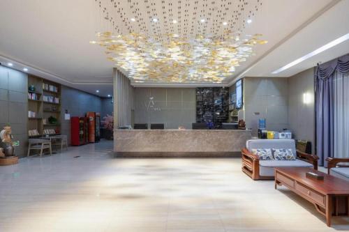 Fotografie z fotogalerie ubytování GYA Jiaxing Tongxiang City Century Avenue Hotel v destinaci Tongxiang