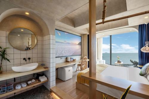 Koupelna v ubytování NAYUTA Smart Seaside Homestay