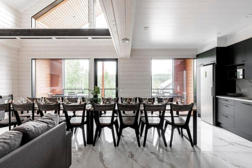 Φωτογραφία από το άλμπουμ του Villa Luxus Helmi 2 - 23 hlö, Golf Resort σε Jämsä