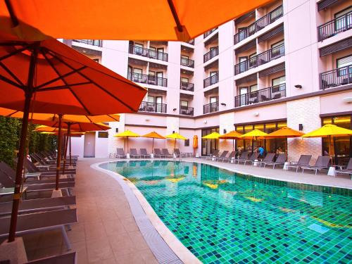 Bazén v ubytování Ibis Hua Hin nebo v jeho okolí