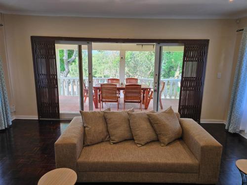 Khu vực ghế ngồi tại Carlton House