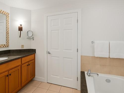 Koupelna v ubytování Marriotts Shadow Ridge- The Enclaves STUDIO