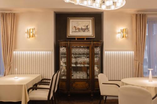 Posezení v ubytování Apeiro City Avant-garde Hotel