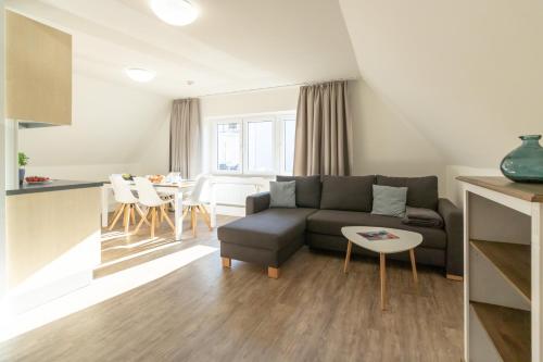 Hotel Haus am Meer Kühlungsborn in direkter Strandlage, Zimmer mit Meer- oder Gartenblick, teils Balkon & Frühstück zubuchbar in historischer Villa photo 54